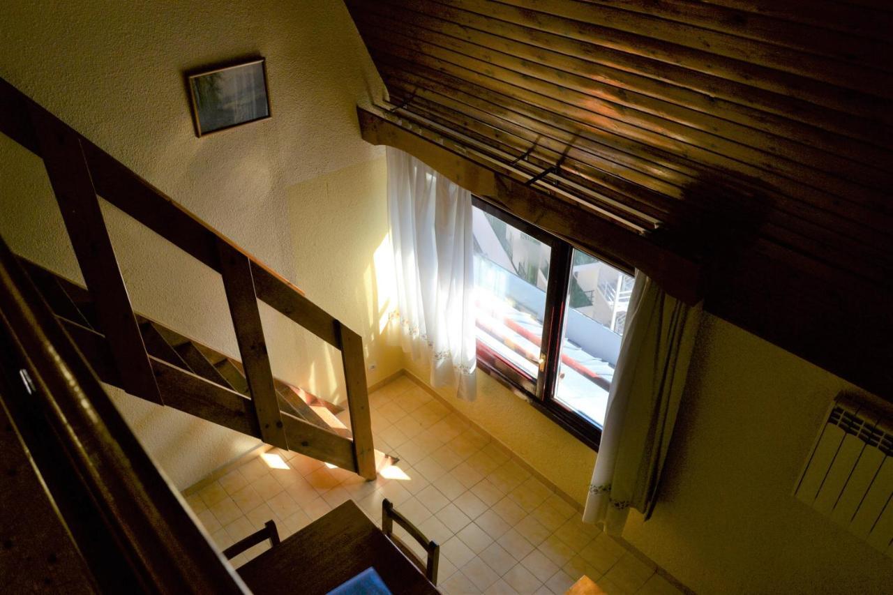Apartamentos Lake Placid Nievesol Pas De La Casa Bagian luar foto