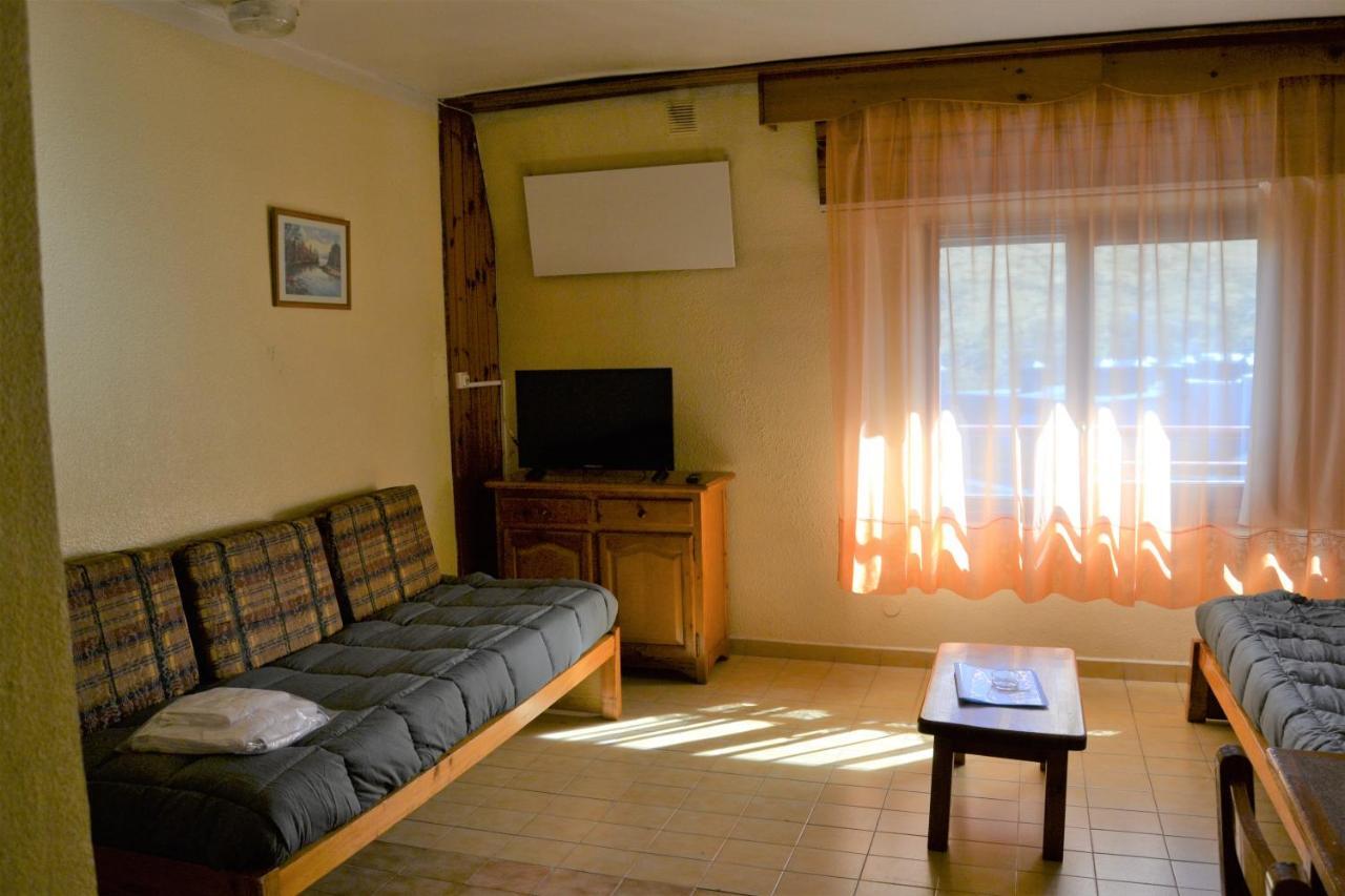 Apartamentos Lake Placid Nievesol Pas De La Casa Bagian luar foto