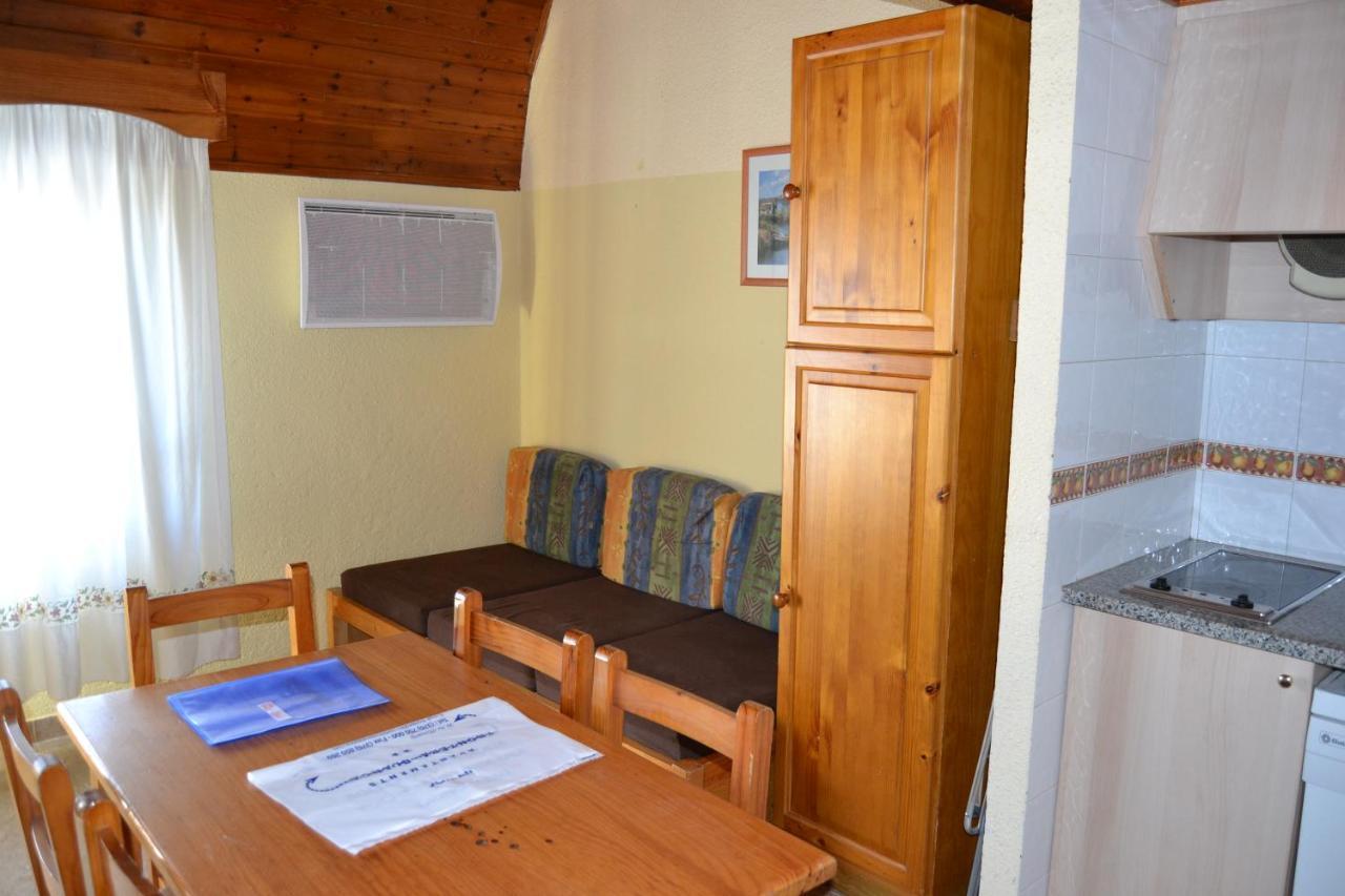 Apartamentos Lake Placid Nievesol Pas De La Casa Bagian luar foto